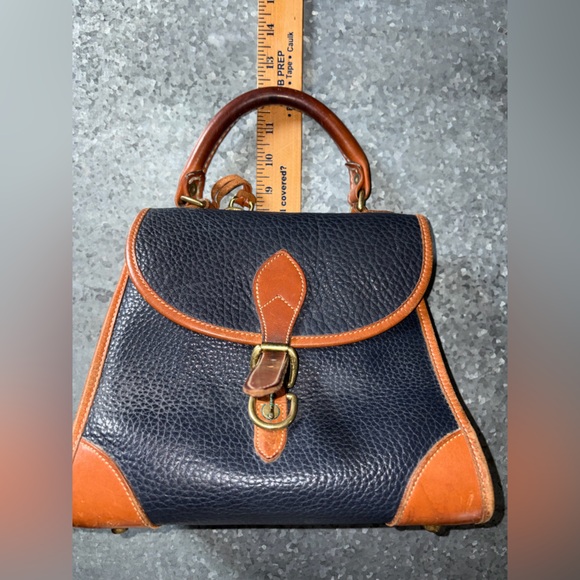 Vintage DOONEY AND BOURKE top handle leather bag - Picture 8 of 9